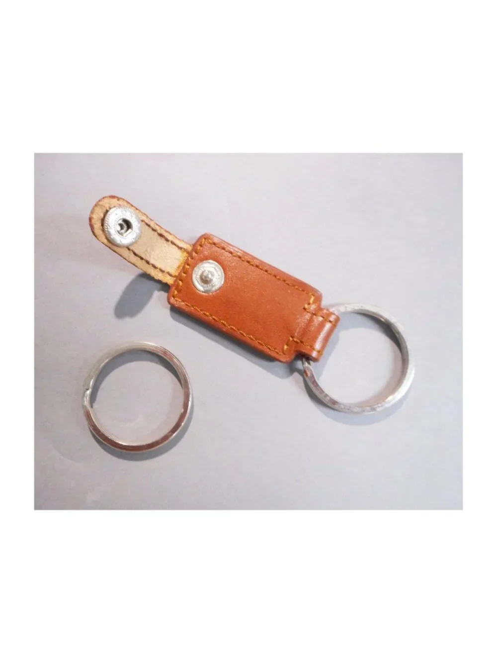 Set of 2 DEWAR leather Keychains Dewars